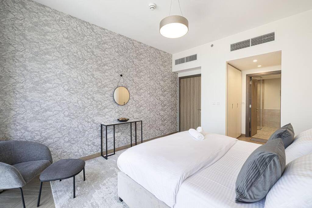 شقة Chic 2 Bed Near Trade Centre With 5 Star Amenities دبي المظهر الخارجي الصورة