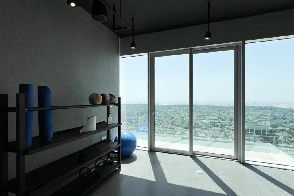 شقة Chic 2 Bed Near Trade Centre With 5 Star Amenities دبي المظهر الخارجي الصورة