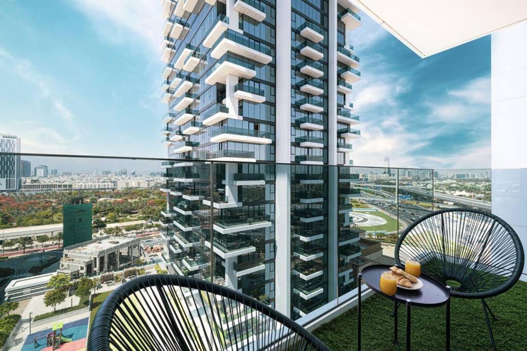 شقة Chic 2 Bed Near Trade Centre With 5 Star Amenities دبي المظهر الخارجي الصورة