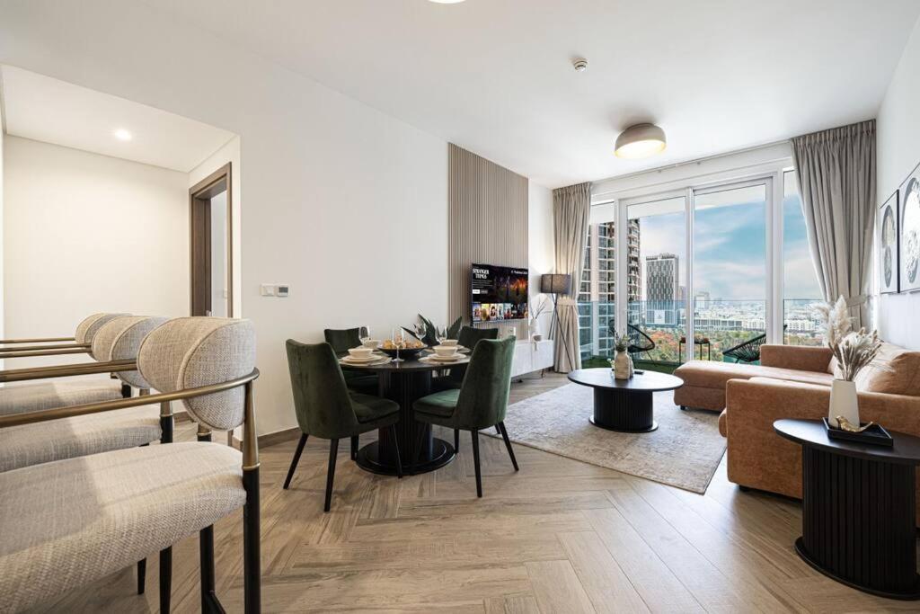 شقة Chic 2 Bed Near Trade Centre With 5 Star Amenities دبي المظهر الخارجي الصورة