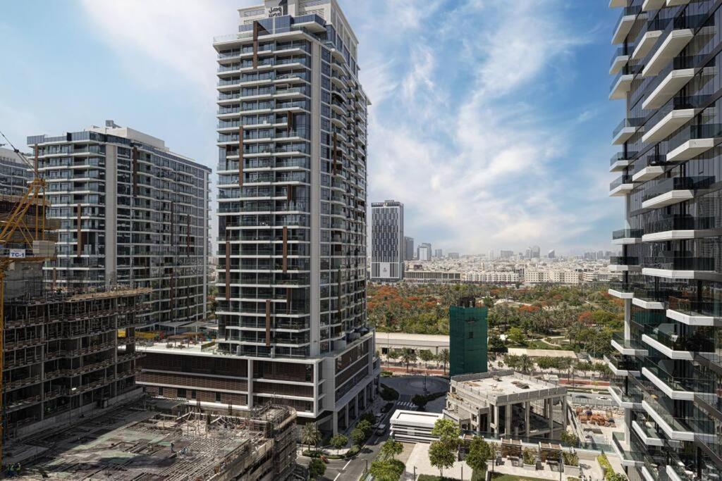 شقة Chic 2 Bed Near Trade Centre With 5 Star Amenities دبي المظهر الخارجي الصورة